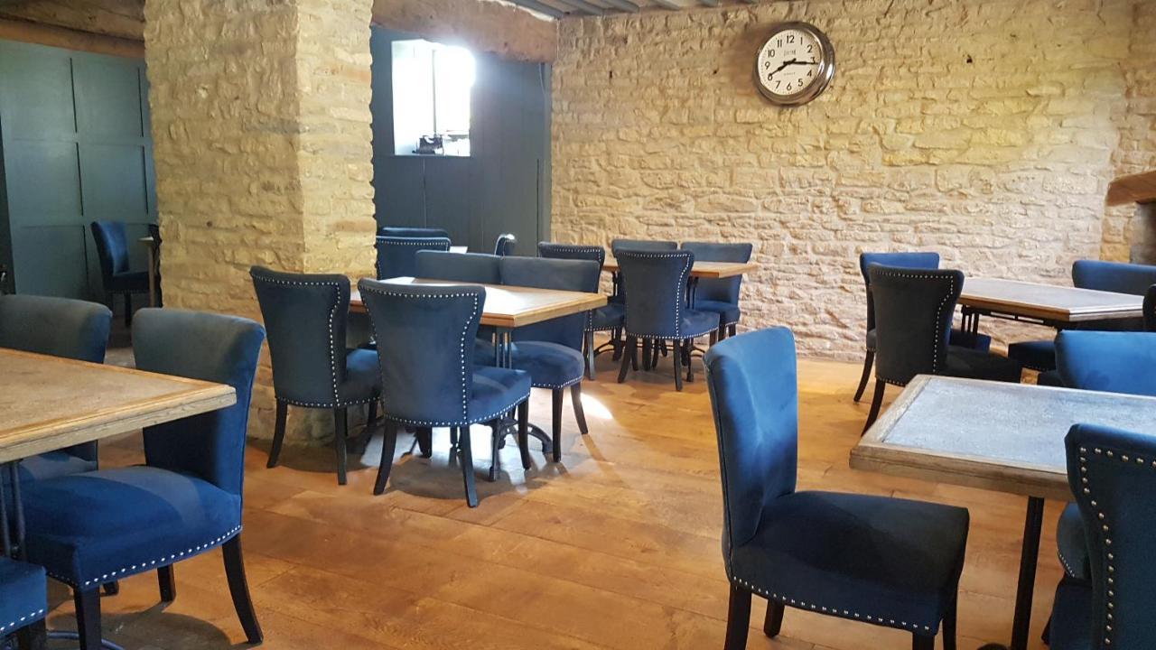 לינה וארוחת בוקר סטמפורד The Royal Oak Duddington מראה חיצוני תמונה